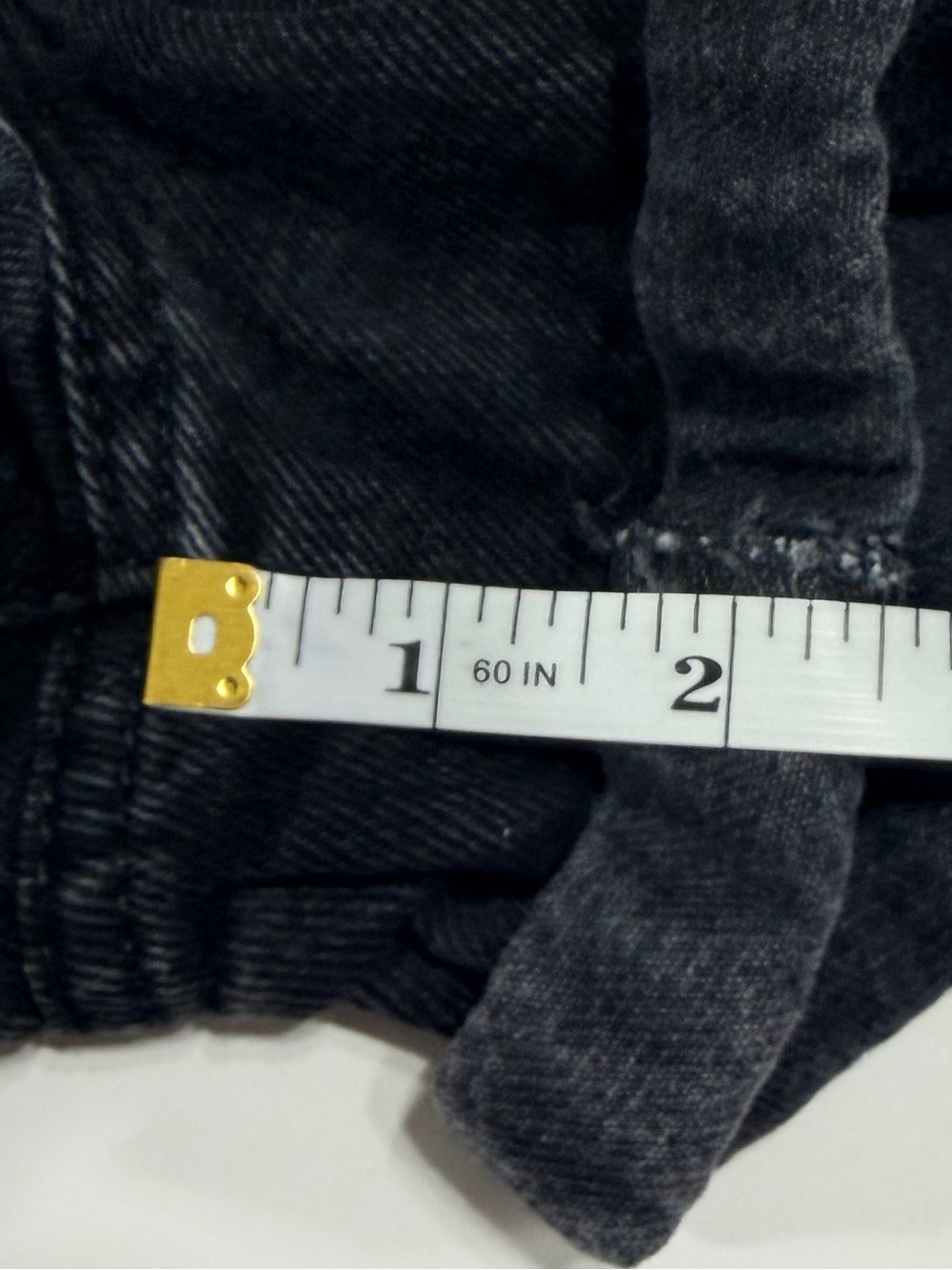 BDG Urban Outfitters Mom High Rise Black Denim Shorts 31 - Picture 7 of 8